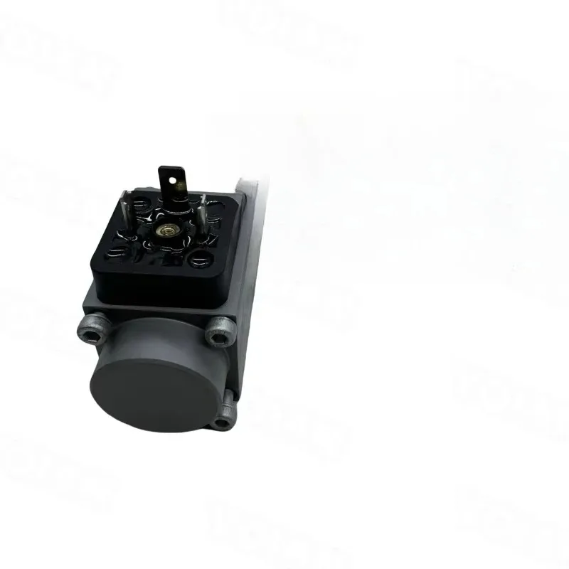 

Proportional Solenoid GRFY035F20D20 GRFY045F20 035F20E67 GAAY035 GRF35 025 E08 4-A D43 E05 for EW160 Loader and Crane