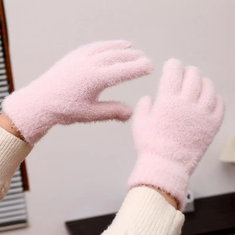 

Women Winter Gloves Furry Cycling Gloves Windproof Knitted Gloves For Running Cycling Biking Hiking Walking Sports
