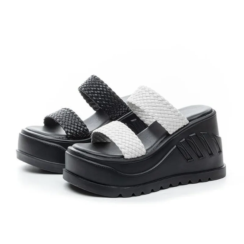 

10 см плетеные кожаные массивные кроссовки из микрофибры, женские туфли-лодочки, летние модные сандалии на танкетке на платформе, тапочки, обувь на высоком каблуке