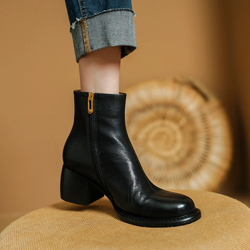 2025 New High Quality Women Genuine Leather Ankle Boots Thick High Heels Female Short Office Boots Side Zipper Basic Boots Shoes