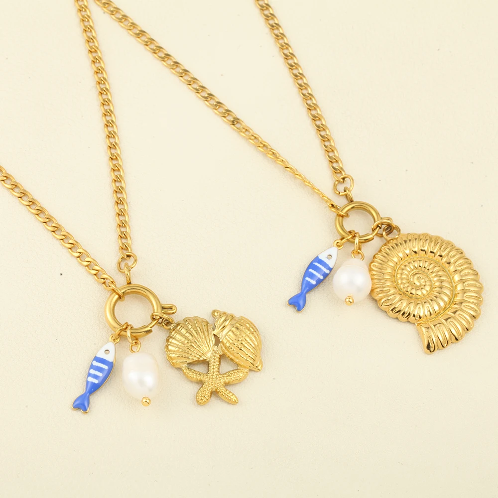 Collana con ciondolo in acciaio inossidabile da donna dorato serie Ocean, perla d'acqua dolce, piccola conchiglia di pesce, conchiglia, gioielli da donna