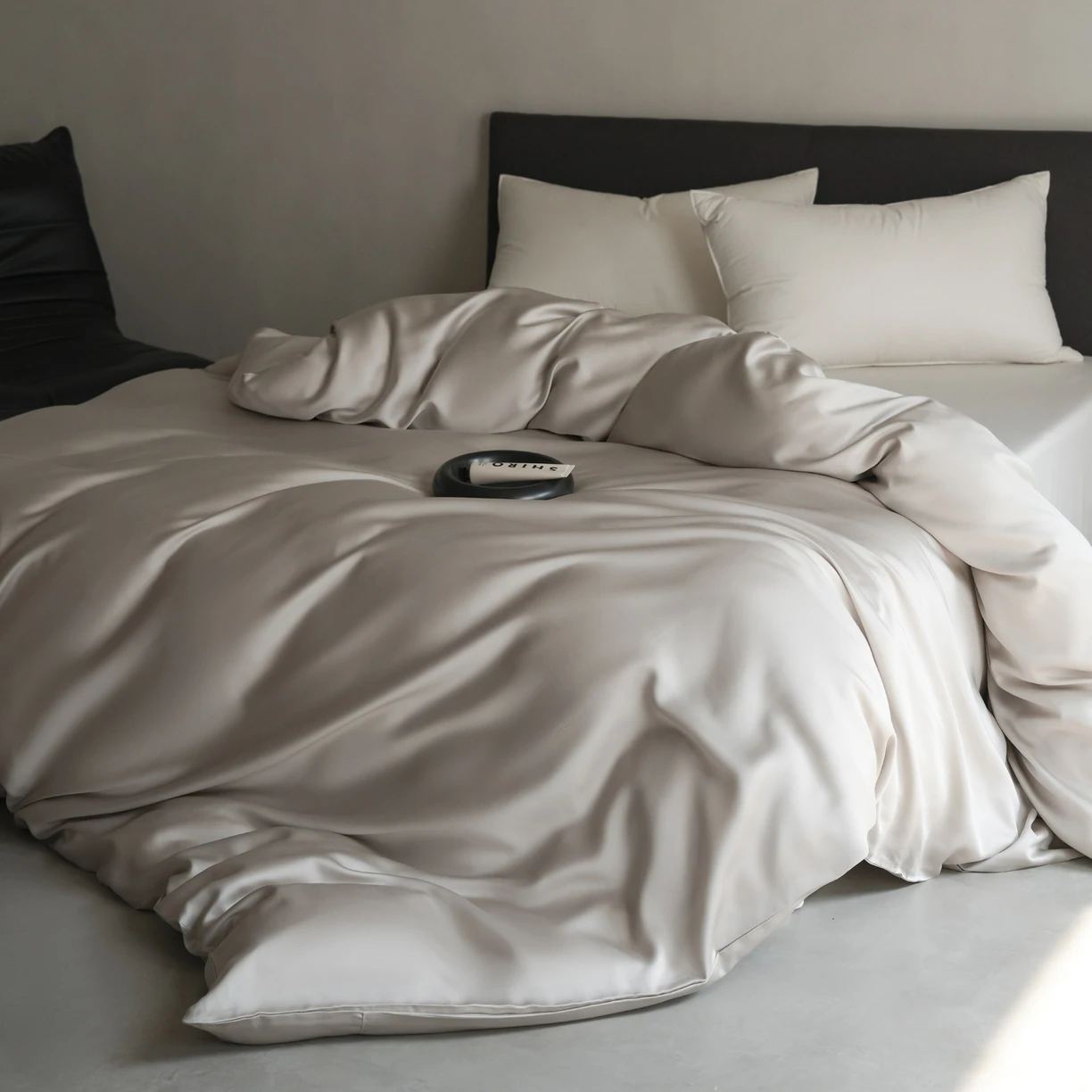 Premium Lyocell Duvet Cover Silky Breathable Eco-Friendly Queen Quilt/Comforter Cover For Home Hotel Wedding No Filling 1pc