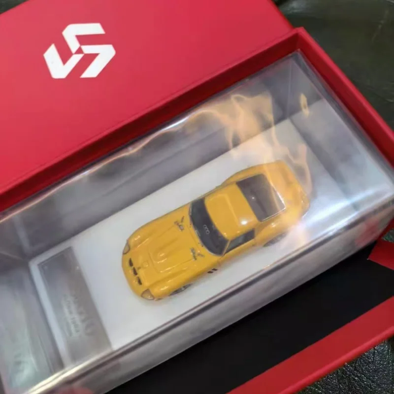 MY64 Limited edition 1:64 250GTO Classic running car logo red