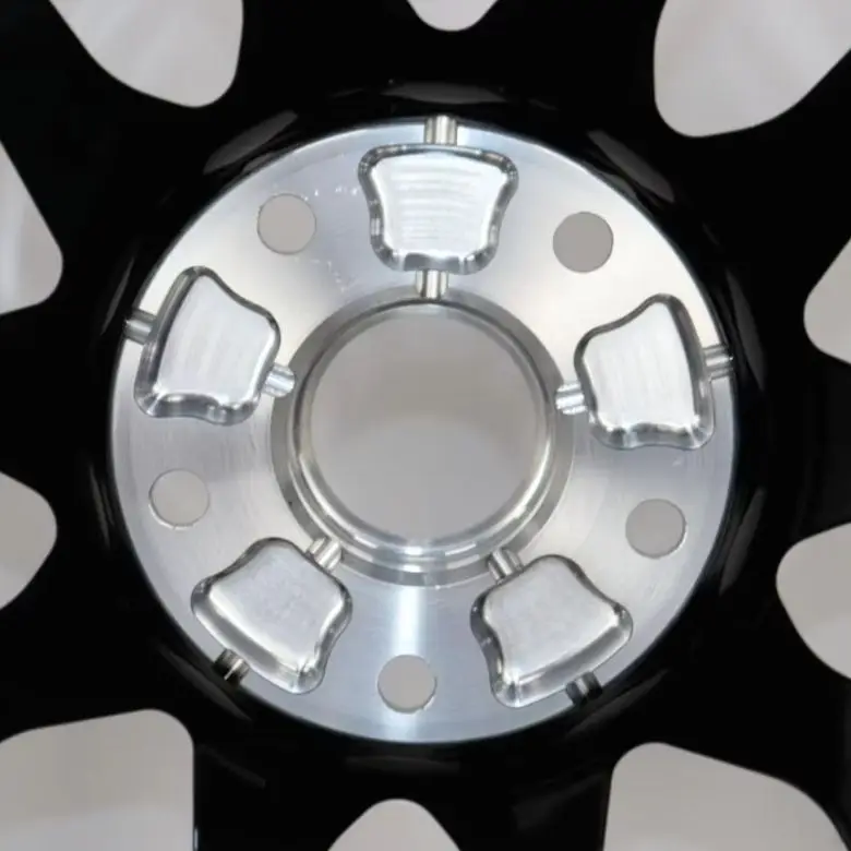 

Popular Style 11J R21 Glossy Black Machine Lip 5 Holes 130 12000 Tons Forging Multi Spoke Car Hub
