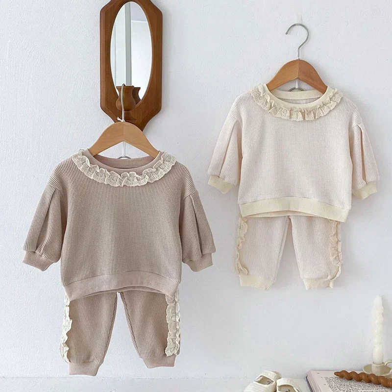 2024 New Autumn Newborn Baby Girls Clothing Set Long Sleeved Waffle Cotton Lace Splicing Pullover+Pants Children Clothes