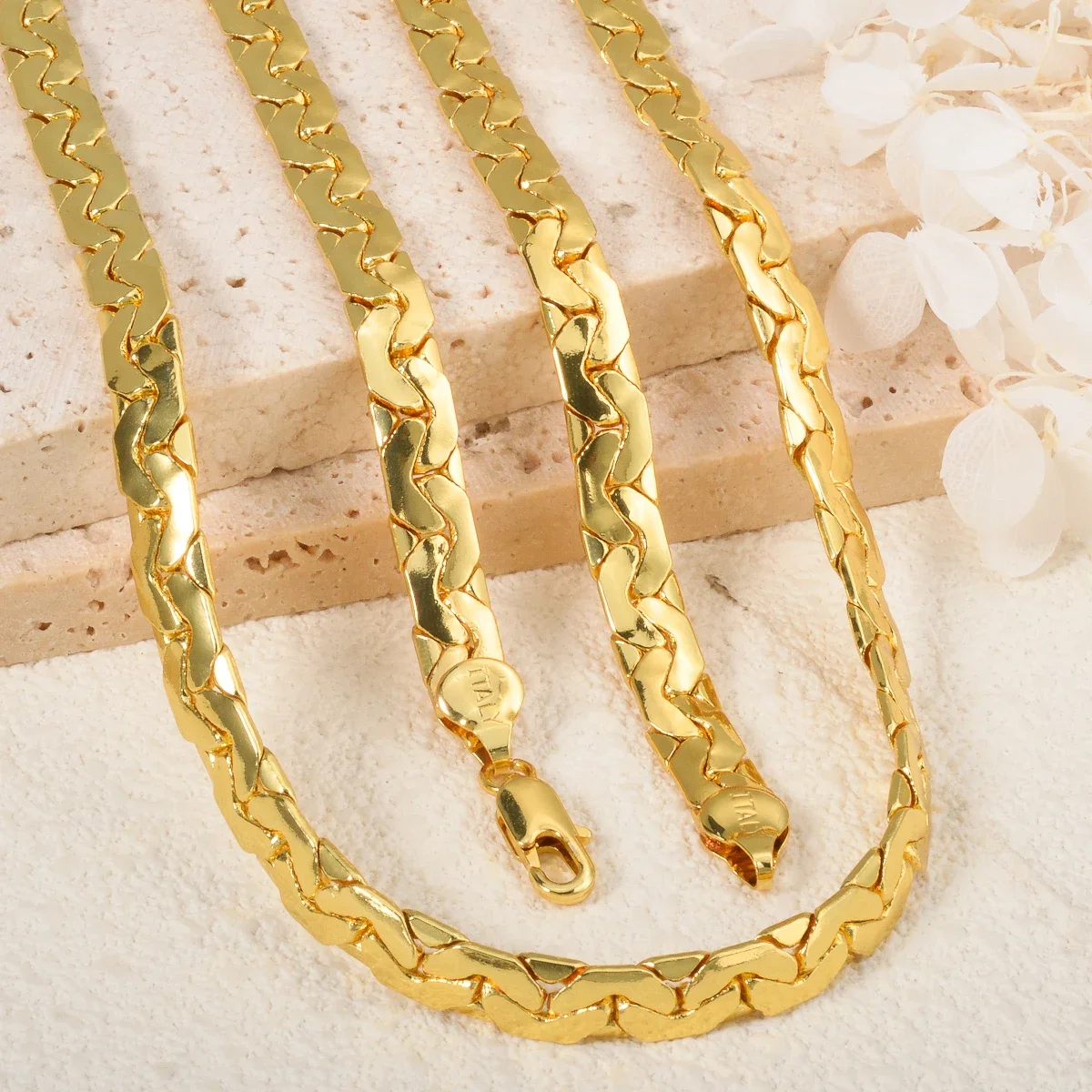 Heavy Duty Gold Color Cuban Link Chain Necklace 7mm Wide Hip Hop Jewelry for Boys Gift Idea Men Women Couple Matching