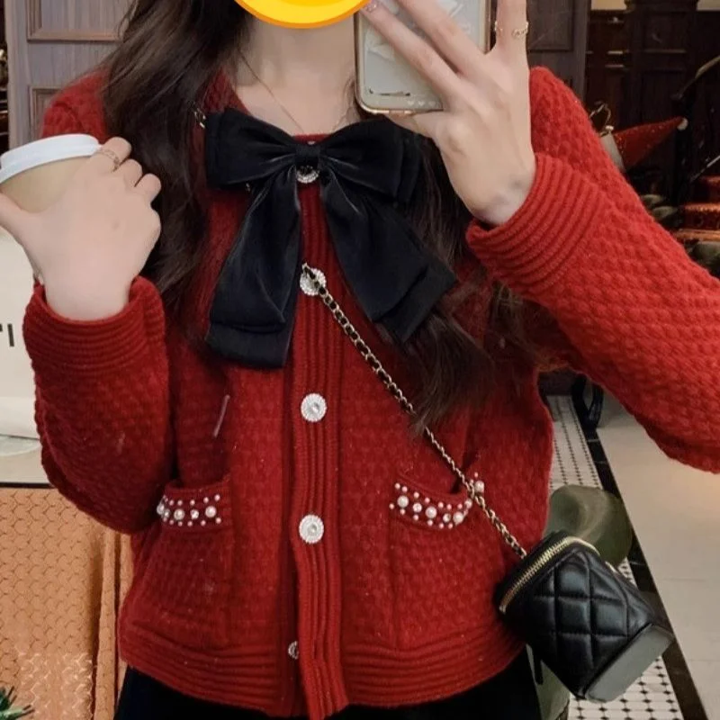 

Cardigan Sweater Jacket for Women in Autumn and Winter 2025 New Korean Version Red Bow Nail Bead Knitted Top