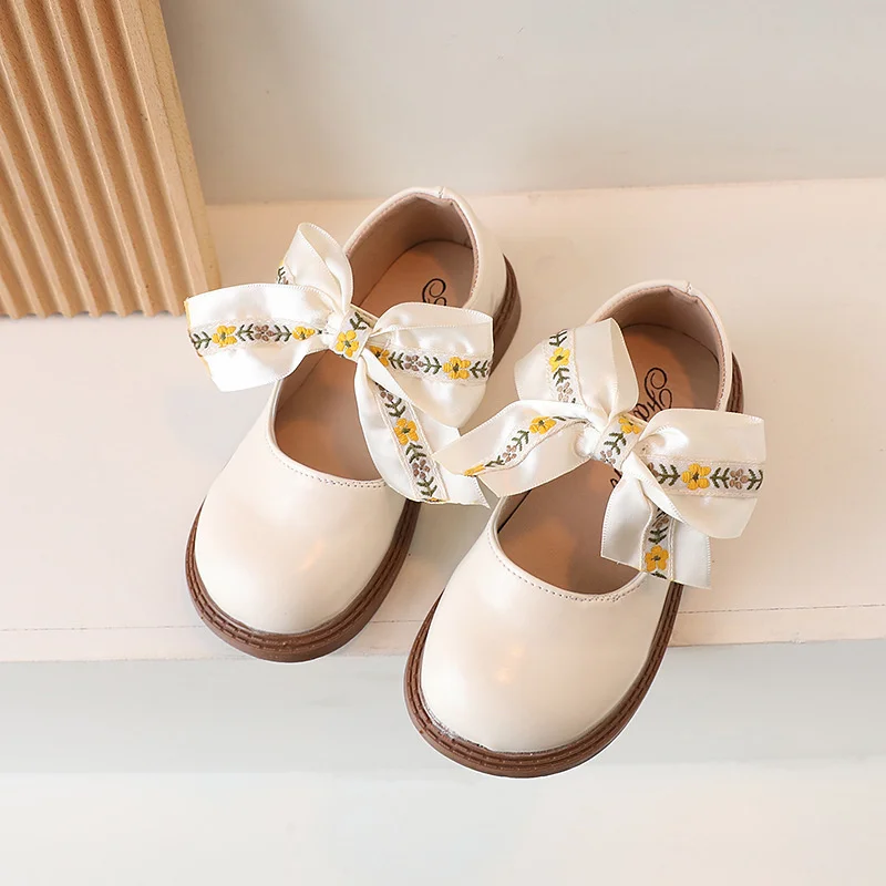 Flowers Bow Baby Girls Flats Shoes 2023 Shallow Solid PU Leather Children Single Shoes Soft Princess Toddler Kids Party Shoes