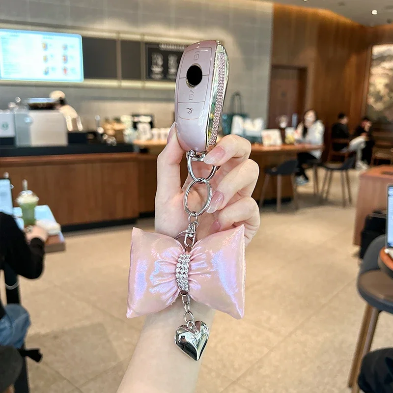 

Suitable for Mercedes Benz C E A B S Class GLE GLA GLB GLC GLS AMG car key bag exquisite durable car interior shiny key car tool