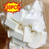 Triangle Soft Makeup Sponge 30Pcs/Set Wet and Dry Use Fan Shaped Puff Foundation Concealer Smearing Powder Puff Cosmetics Tool 2