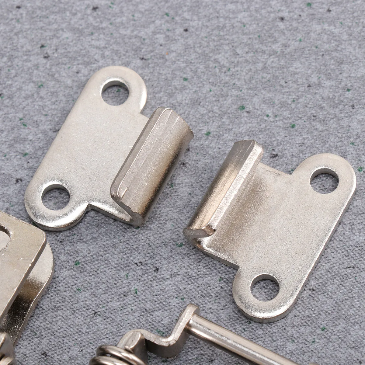 2Pcs Straight Loop Toggle Latch Clamp Heavy Duty Spring Loaded Cabinet Door Box Fixtures Mounting Holes for Jig Tool Fixture
