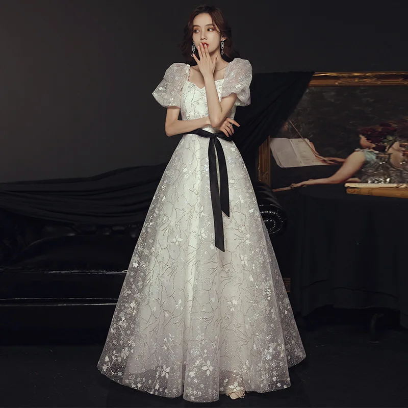 Luxurious Square Collar White A-Line Chiffon Wedding Dress Vintage Puff Sleeve Black Belt Court Train Ball Princess Bridal Gowns