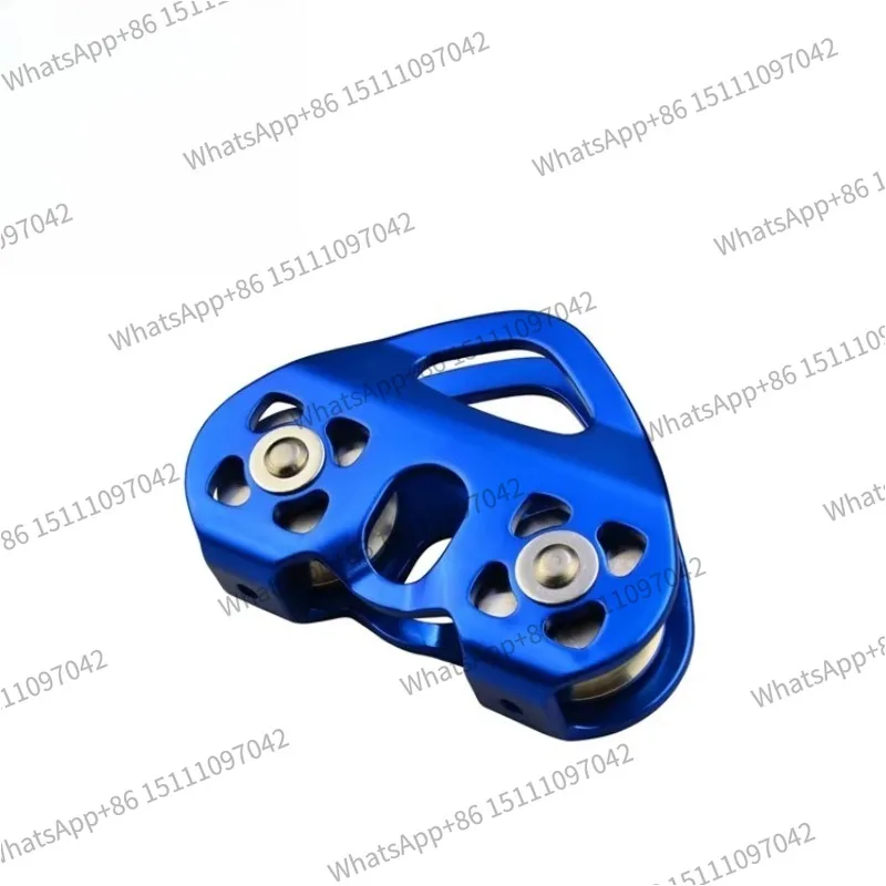 Double axis double pulley high-altitude heart-shaped pulley out-door crossing zip pulley