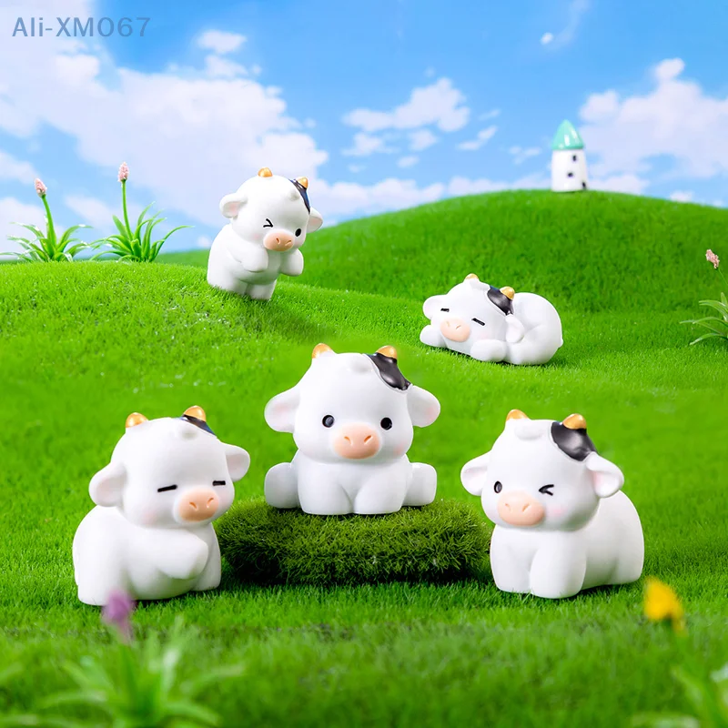 Miniature Cute Milk Cows Figurines Micro Landscape Garden Resin Ornaments For Home Decor Kawaii Animal Room Desk Decor Kids Gift