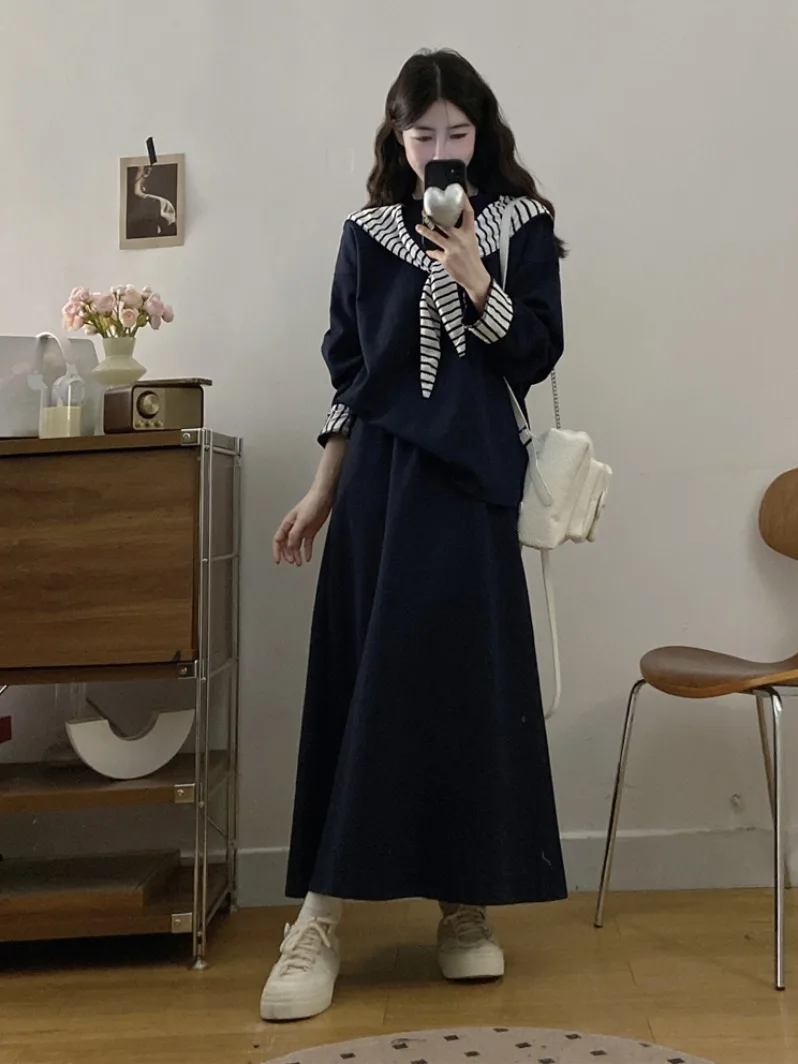

plus Size Women's Spring Stripe Shoulder Wrap Hoodie Loose Slim A-Line Skirt Fashionable Two-Piece Set Casual Wear