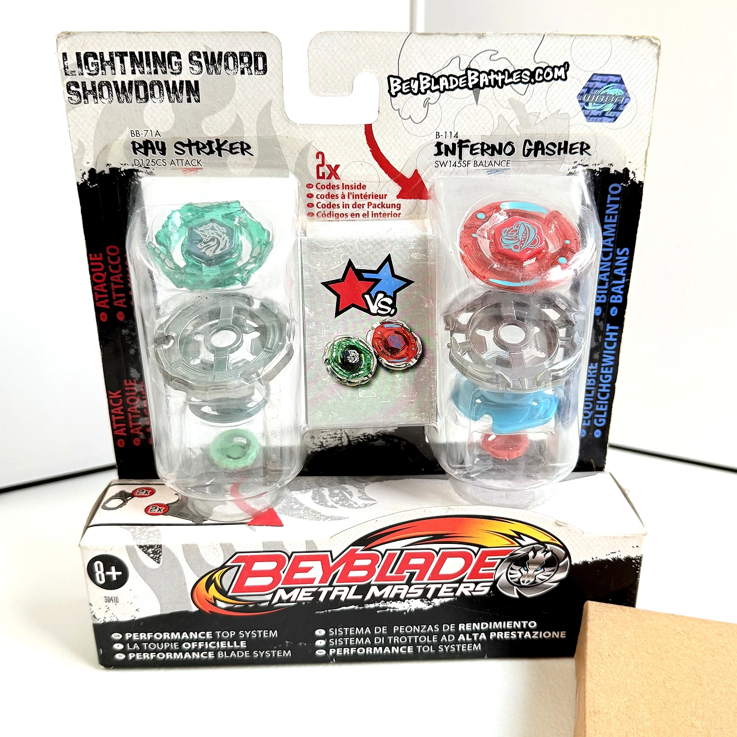 

Genuine Beysplayer Beys BB-71A RAY STRIKER D125CS ATTACK&Bey B-114 INFERNO GASHER SW145SF BALANCE Battle metal marsters set