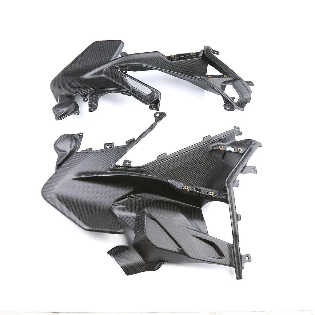 ألواح جانبية للجسم من ألياف الكربون لدراجة نارية Ducati Street Fighter V2 #1