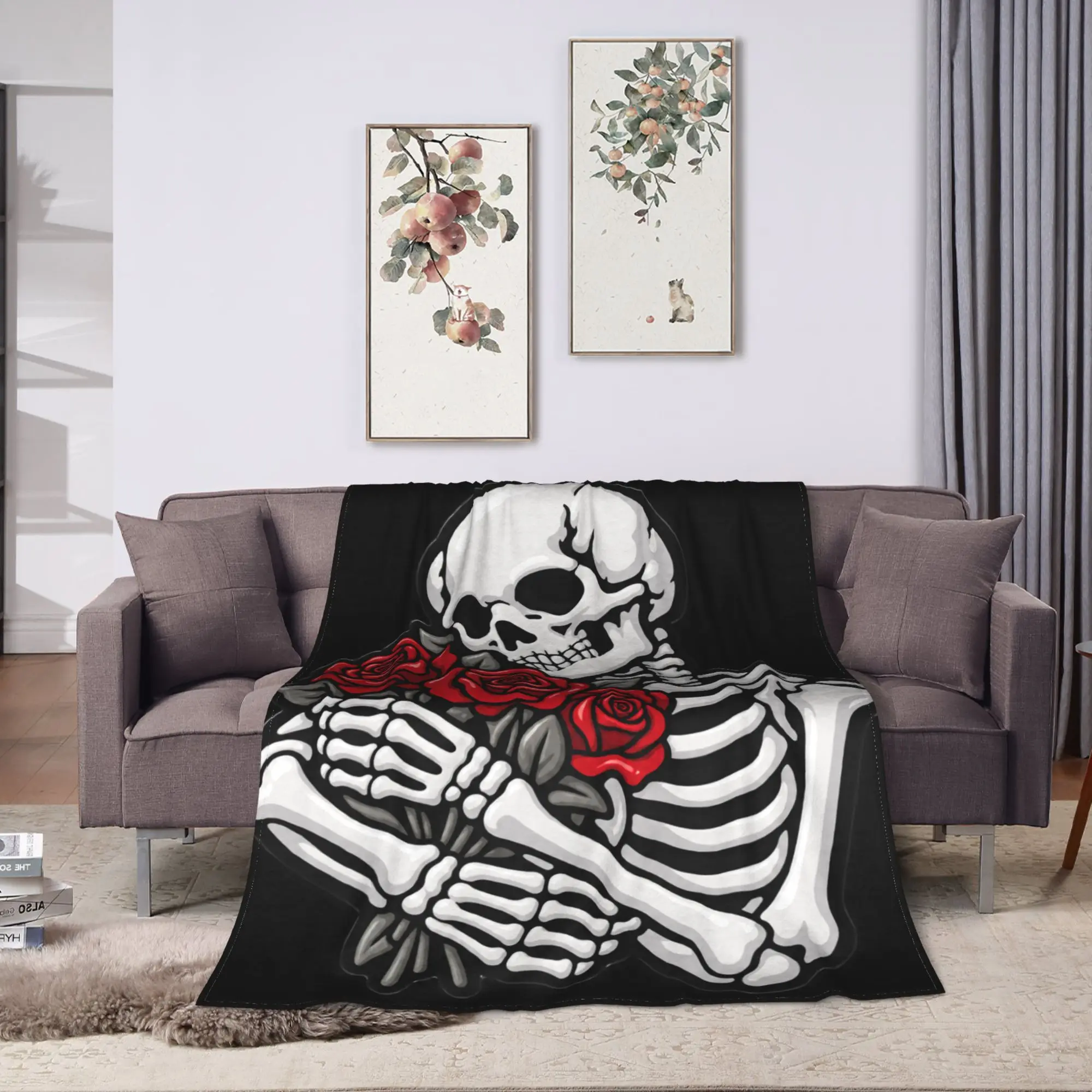 Halloween Theme Skeleton Hug Red Roses Plush Blanket Girls Flannel Throw Blanket For Couch Chair Sofa Bed Soft Warm Bedspread