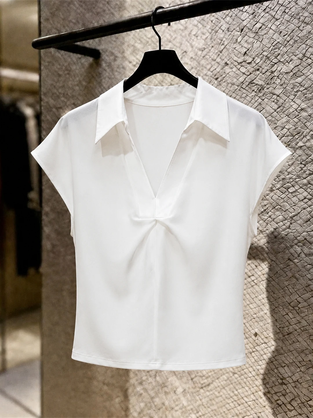 

Elegant Neck Short Sleeve Shirt Commute Fashionable Women's Summer Top Simple Versatile Style Korean Version Straight Cut