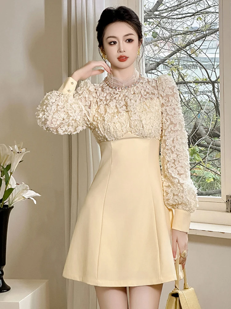 คนดังสวยวันที่ชุดประณีต Chic SHEER ตาข่ายดอกไม้ Splice Sequins เอวสูงชุดสั้นพรหมวันเกิด PARTY Vestidos