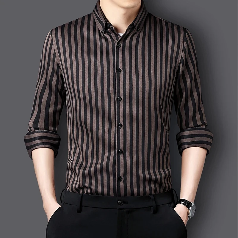 

Men's Brown Long-sleeve Shirt, Single-breasted Button-down Collar Striped Shirts, Suitable for Business and Casual Wear.