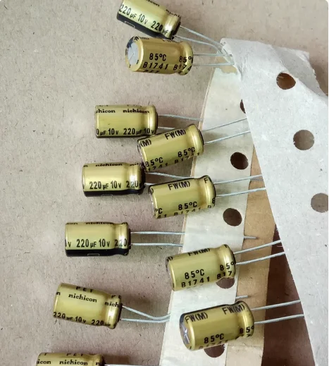 2025-venda-quente-20-pecas-50-pecas-original-japao-nichicon-10v-220uf-fw-febre-capacitor-eletrolitico-de-audio-8-12-frete-gratis