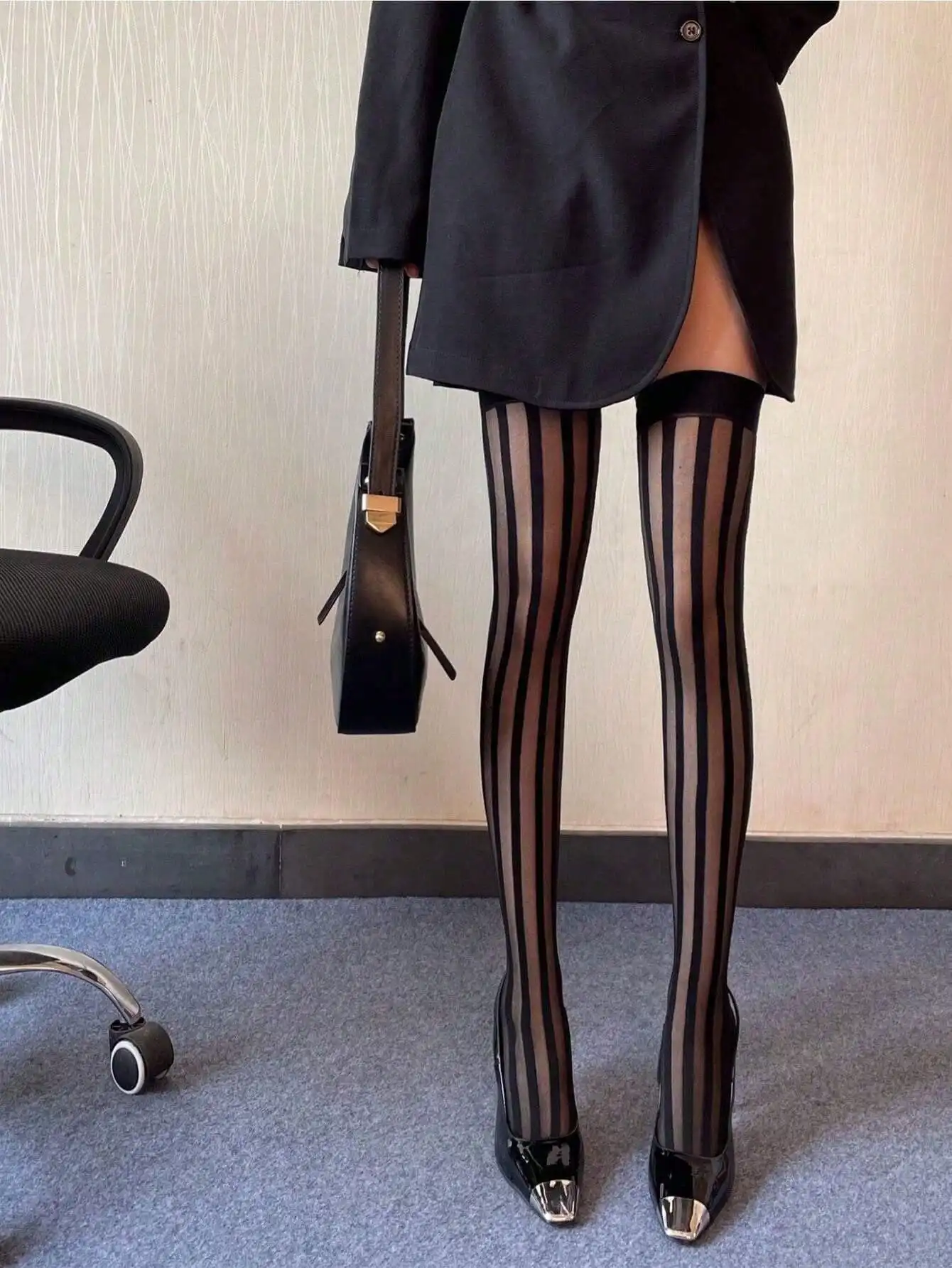 

Striped Over-The-Knee Sheer Stockings for Women, Y2K Fashion Thigh High Socks with Bold Vertical Lines