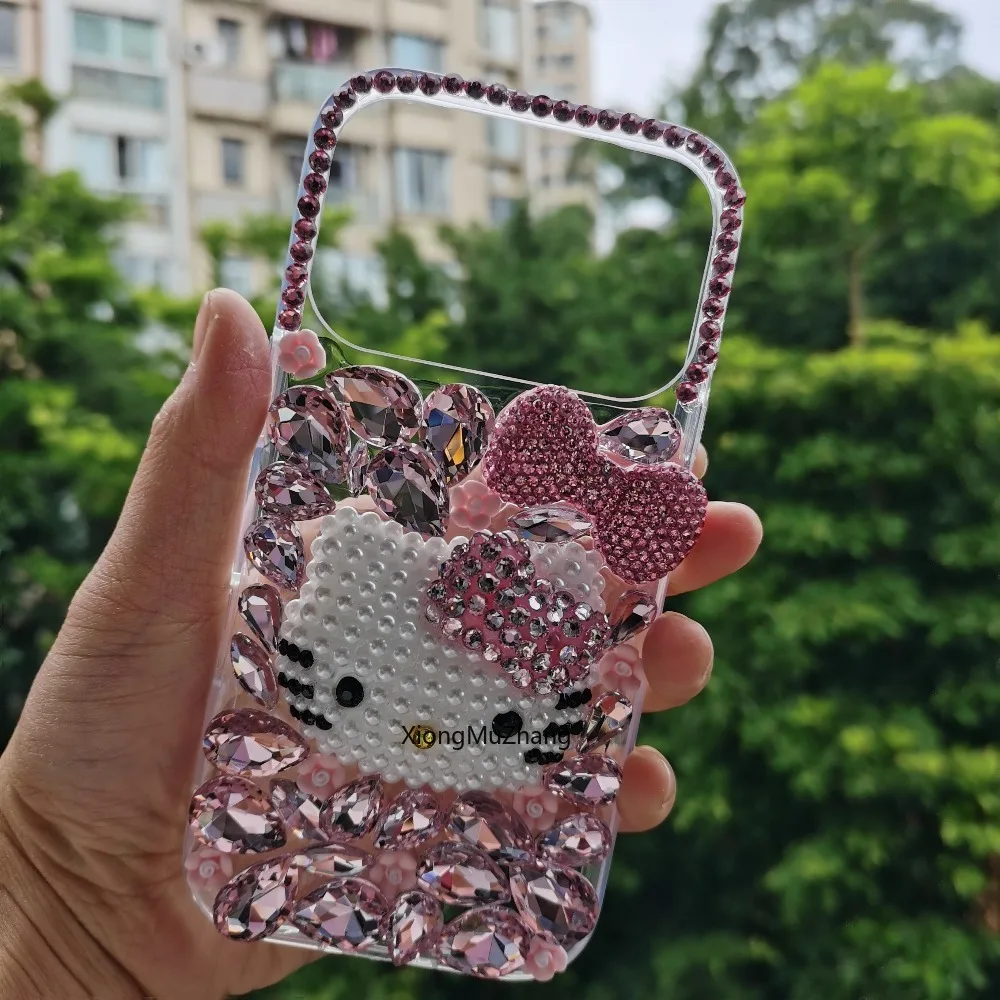 

Sanrio Hello Kitty Luxury Glitter Diamond Bowknot Phone Case for IPhone16 15 17 Pro Max Bling Crystal Protective Jacket Cover