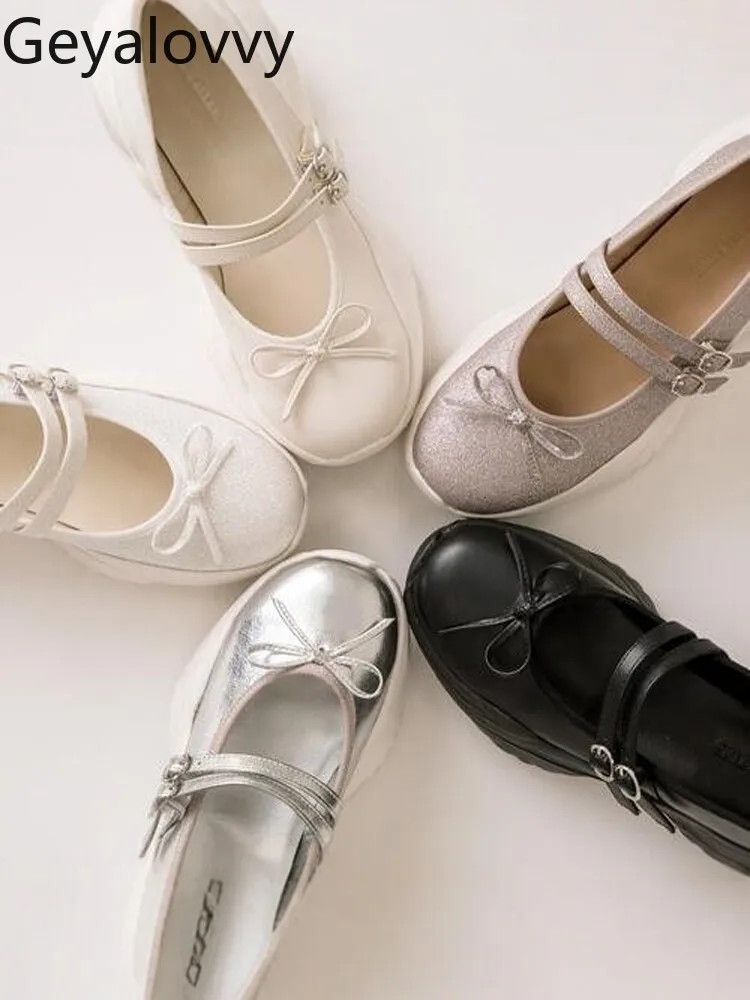 

Retro Thick Sole Heightening Shoes Japanese Style Spring New Sweet Girls Solid Color Daily Dancing Mary Jane Flats Shoes