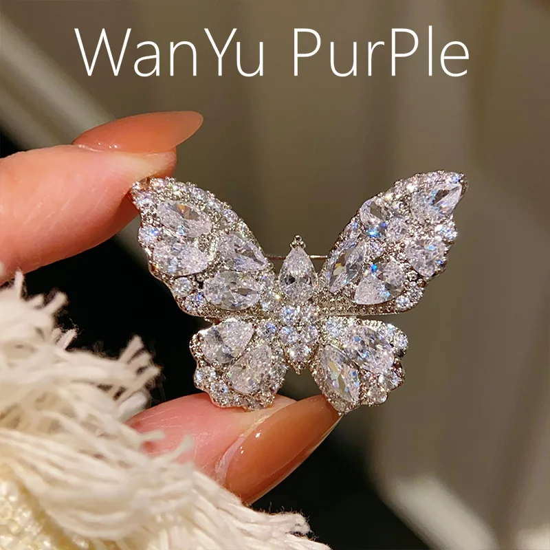 broche-de-borboleta-3d-com-zirconia-super-brilhante-broche-pequeno-exquisito-broche-elegante-e-versatil