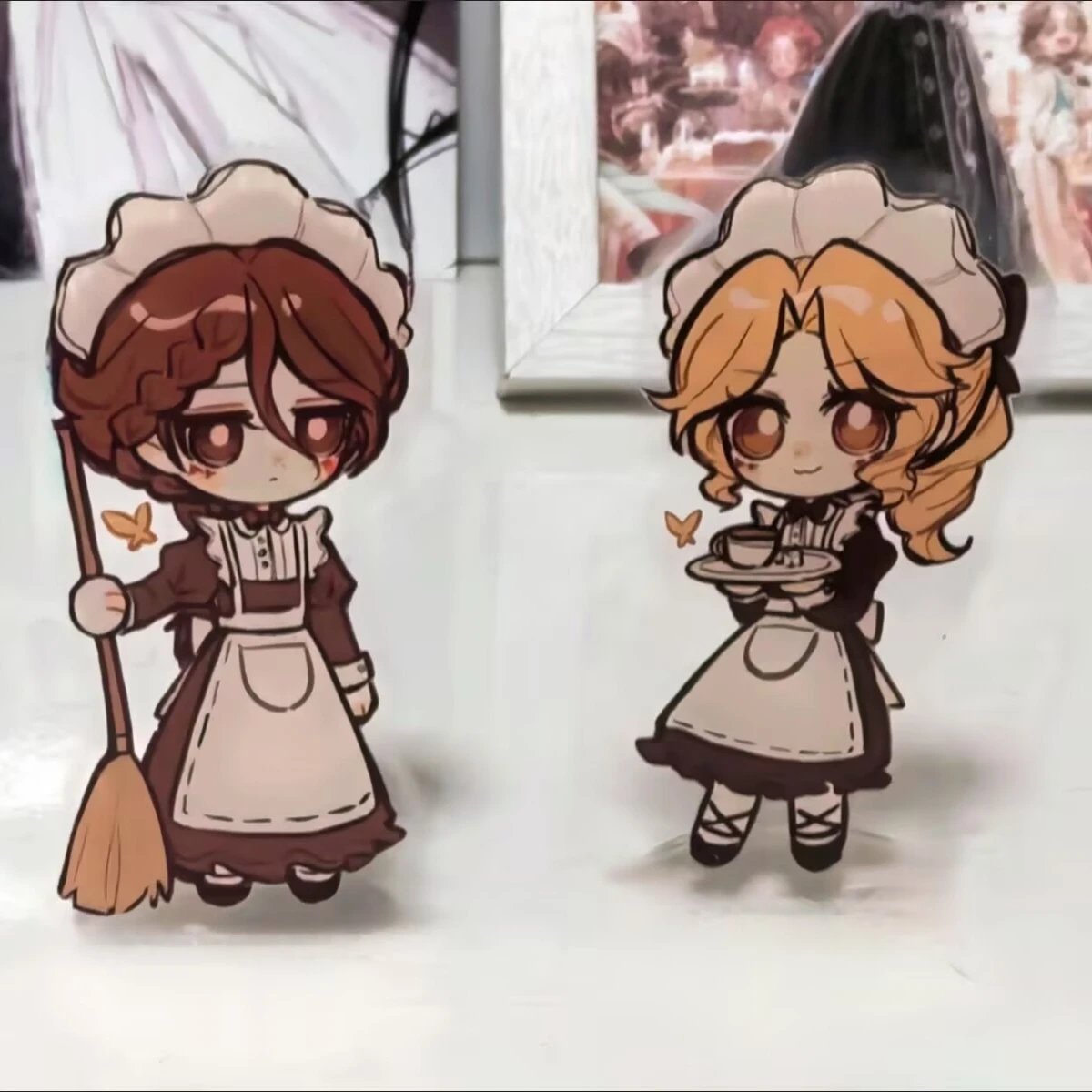 「Identity V」スタンディングサイン、「昆虫学者、ジャーナリスト」の卓上装飾アクリル周辺機器Qバージョンかわいい新スタイル