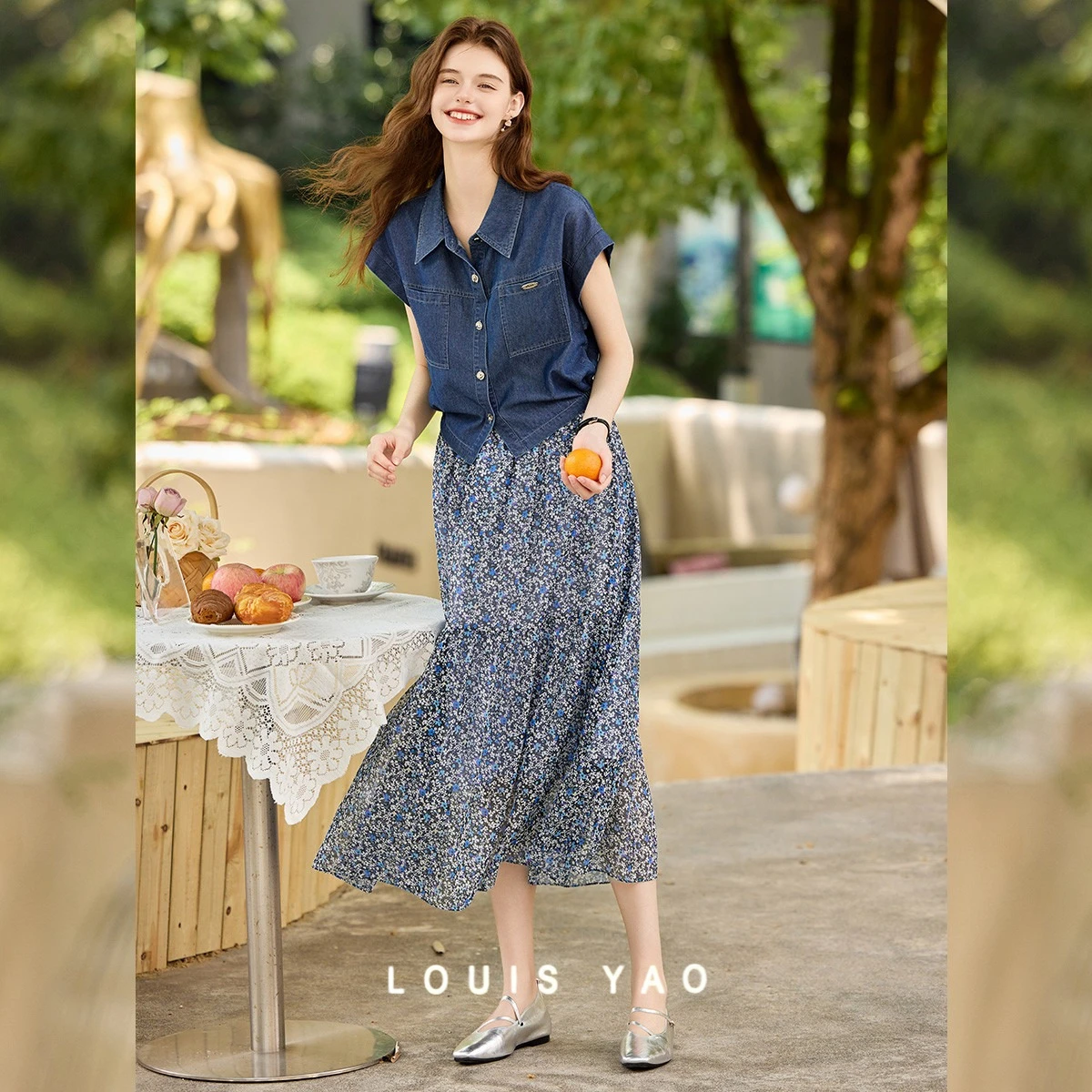 

LOUIS YAO Denim Floral Women's Set 2025 Summer Dress Set Lapel Collar Denim Short Sleeve Top and Elastic Waist Floral Half Skirt