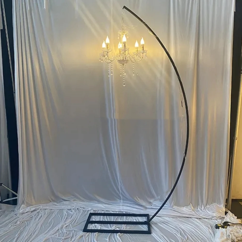 

8pcs New Customized Size Wedding Metal Black White Arch Stand Hanging Chandeliers Wedding Stand Decoration