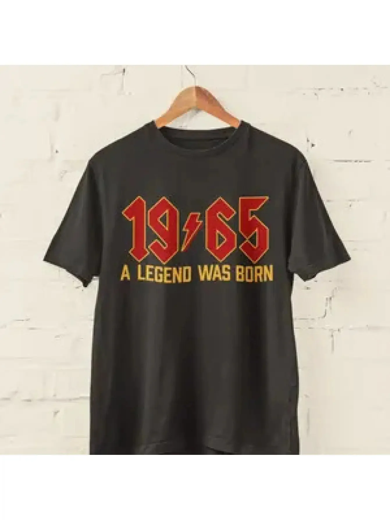 Camiseta Vintage de Metal Pesado para Hombre de 1965 - Camiseta Gráfica de Banda Legendaria Nata Vintage, Estampado Vintage de 1965, Negra, Amarilla