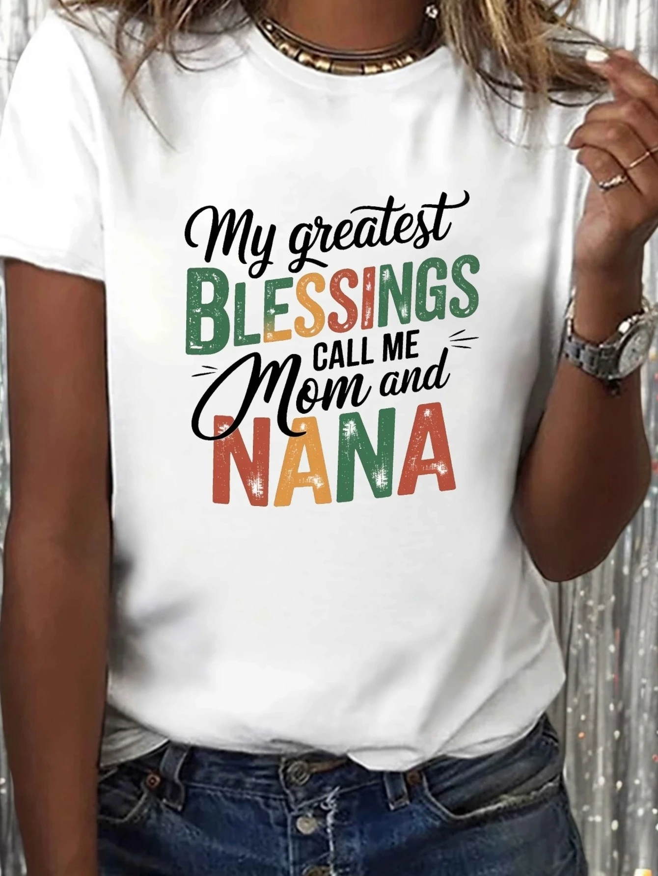 

[Mom T-Shirt] Lightweight 95% Polyester Women's Casual Crew Neck T-Shirt | "My Greatest Blessings Call Me Mom