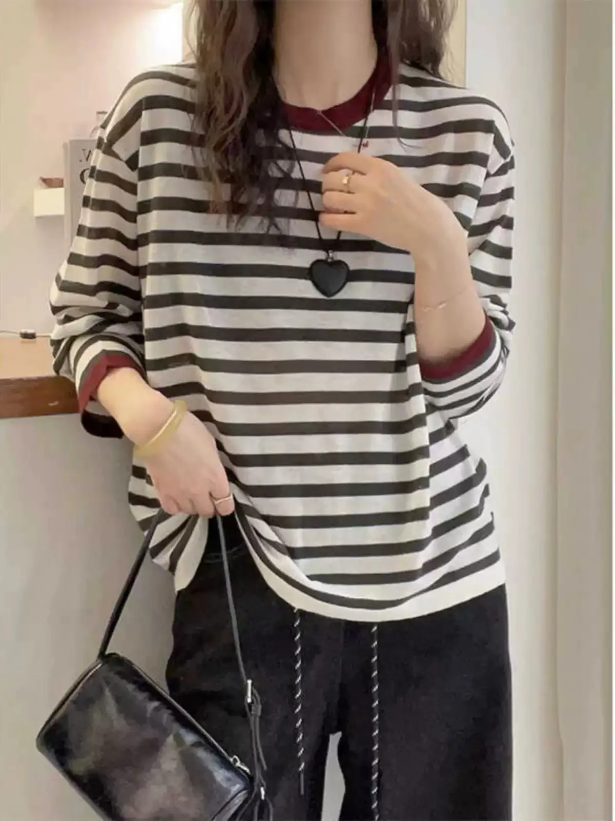 New European goods contrast striped round neck sweater women's thin loose versatile bottoming shirt top tide
