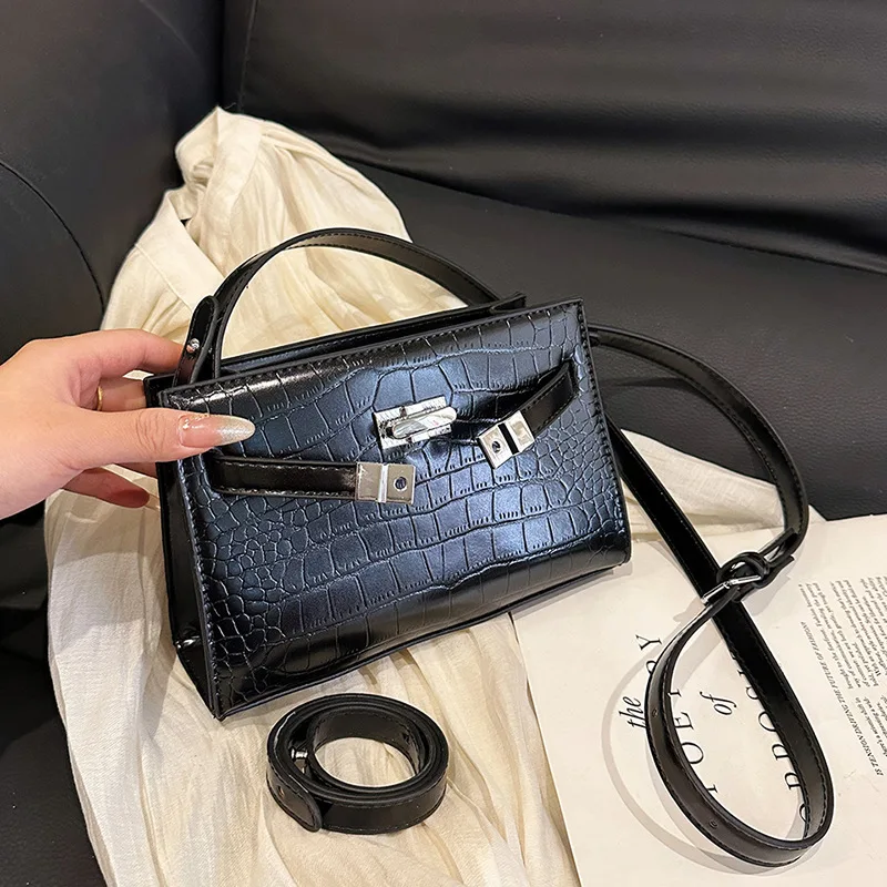 

​​Oversized Pebbled Tote Bag Women Premium Shoulder Purse Structured Silhouette Airport Security Ready Commuter​​
