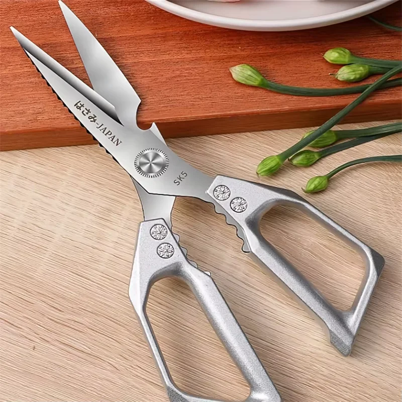 

Stainless Steel Kitchen Scissors, Multifunctional Household Food Scissors, Used for Cutting Poultry and Fish Bones