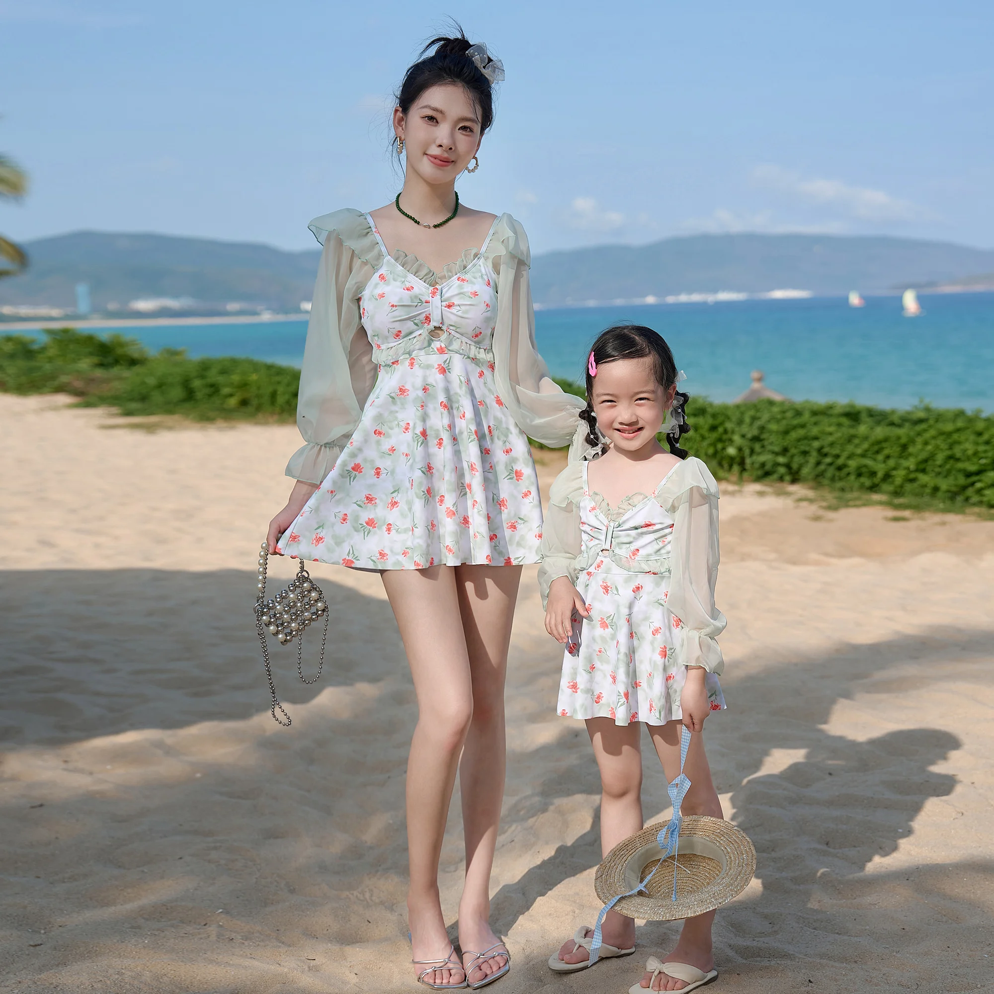 

Swimsuit One Pieces Women Swimwear Printed Padded Parent-child Girls 2024 New Floral Swim Dress Ruffle Mesh Long Sleeve Backless