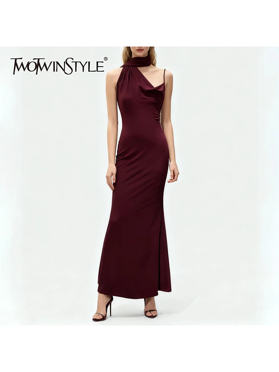 

Новое женское минималистичное длинное платье TWOTWINSTYLE с воротником-стойкой, без рукавов, с асимметричными вставками и лентами, однотонное, приталенное