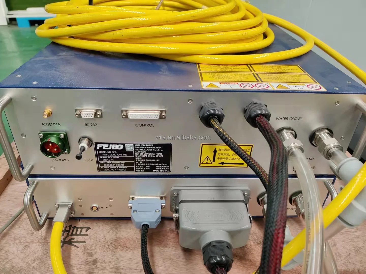 Sorgente laser a fibra ad alta potenza Raycus Sorgente laser a fibra da 3000 W per accessori per parti di macchine da taglio laser