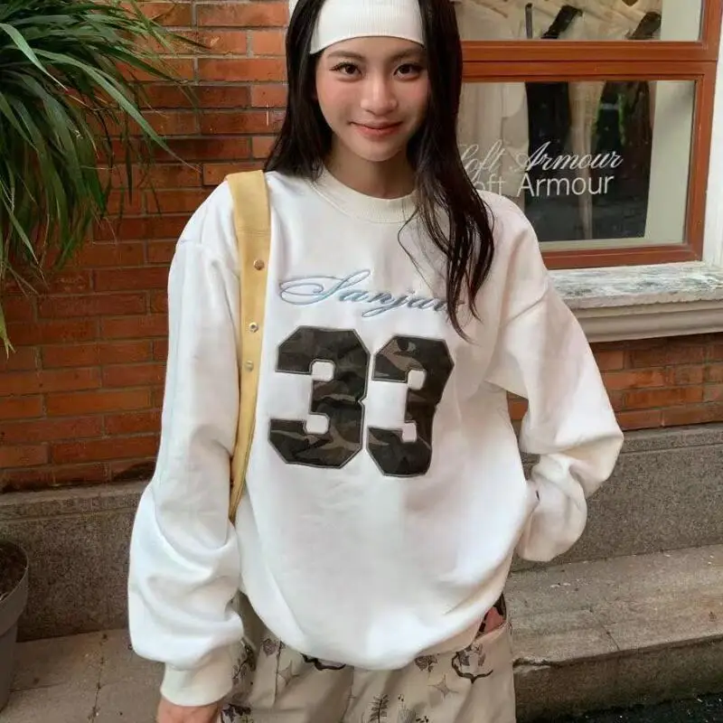

American Retro Digital Printed Round Neck Design Sweatshirt for Women In Spring and Autumn Korean Soft Long Sleeved Sports Top