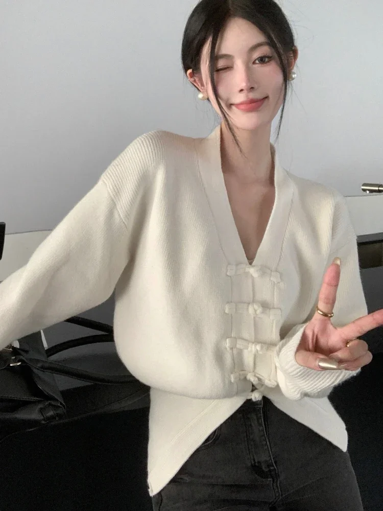 Knitted Jackets Women Design Loose Casual Autumn Winter Streetwear Outwear V-neck Simple Fashion All-match Ulzzang Classic 2024