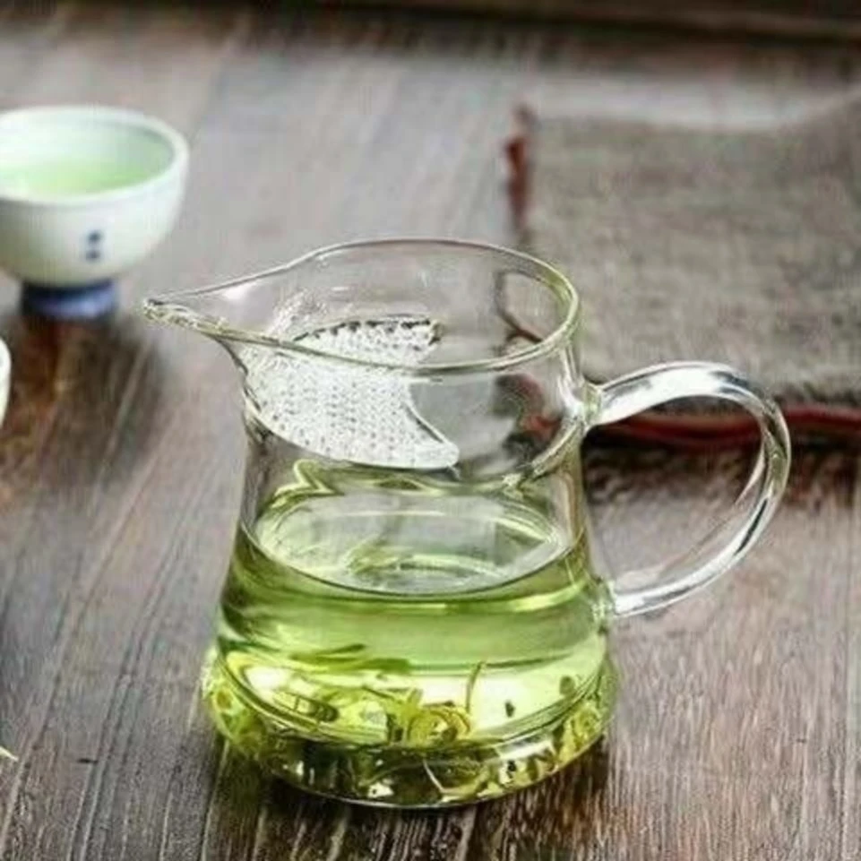 Thickened glass fair cup green tea brewer teapot heat-resistant square crescent filter tea drain integrated tea dispenser