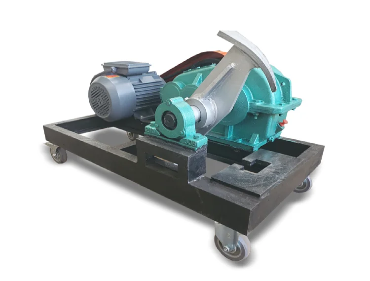 Heavy and easy-to-operate firewood processors, forestry machinery, chopping firewood 60 times per minute