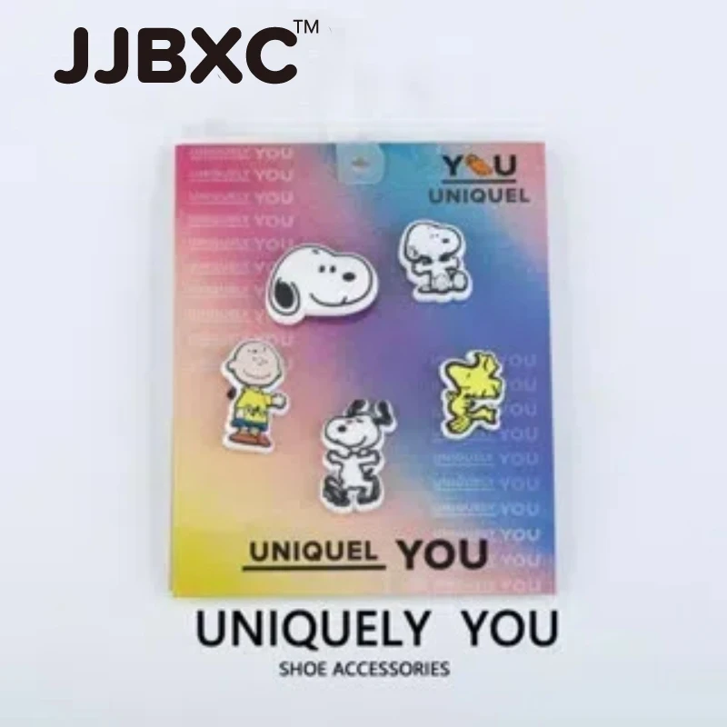 JJBXC set Shoe Buckle and Accessories (with Cardboard) Cartoon Snoopy Series