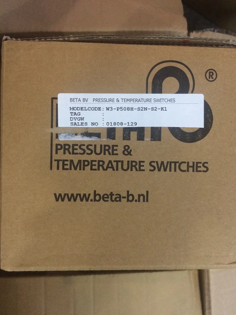 Niederlande BETA Druckschalter C8-D302L-S1B-P1-L1