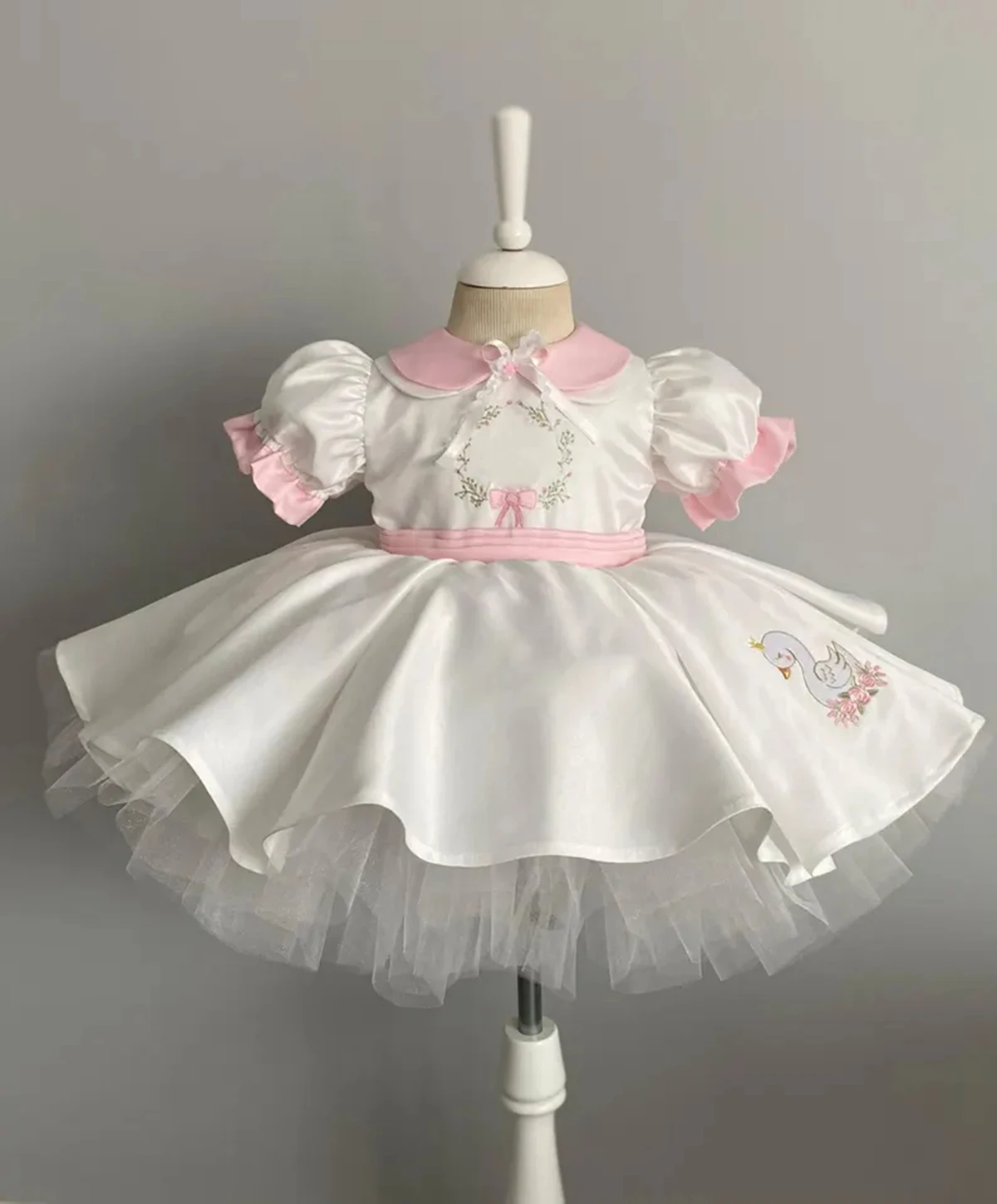 Summer Girl Sweet Pink Swan Embroidered Bow White Puffy Dress For Casual Party Birthday Wedding Photography B667