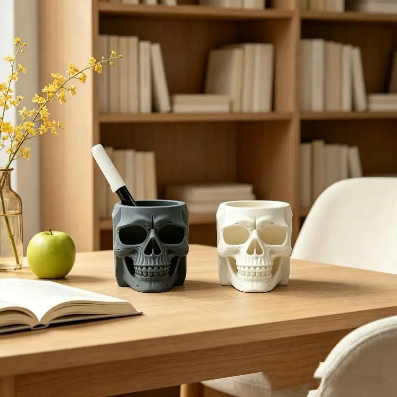 New Model Skull Shaped Pen Pencil Holder Home Office Desk Makeup Supplies Office Organizer Accessory Prop