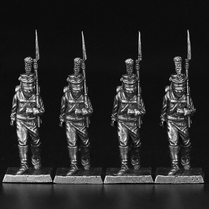 Metal Soldier Action Figures Model Military Figurine Car Interior Decor Toys Game Piece Desktop Miniature Ornament Accessories